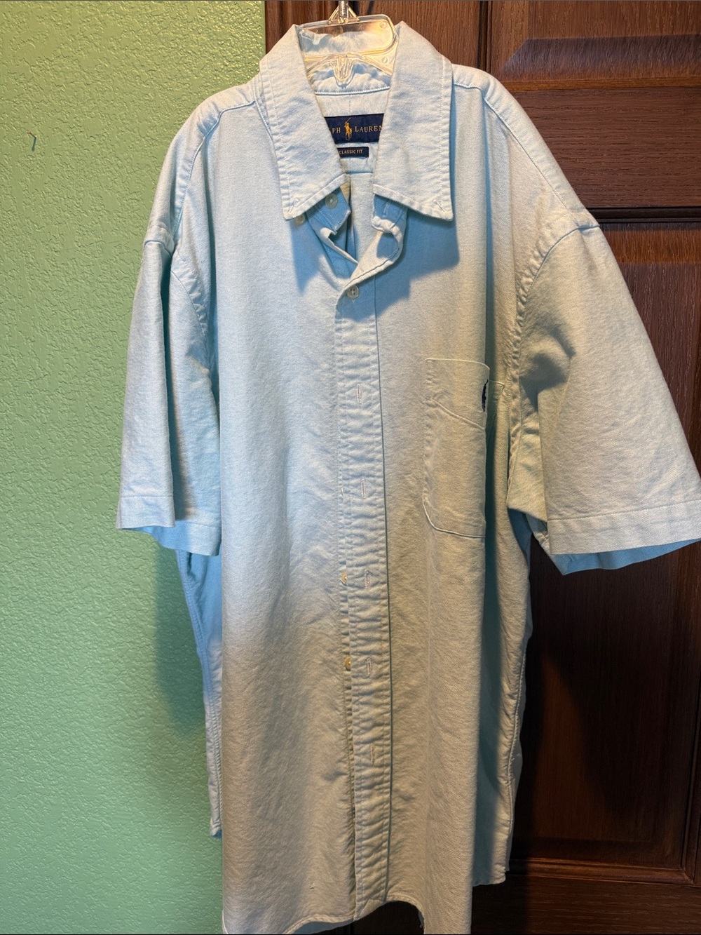 Ralph Lauren Men’s Short Sleeve Button-Down Shirt in Pale Blue
